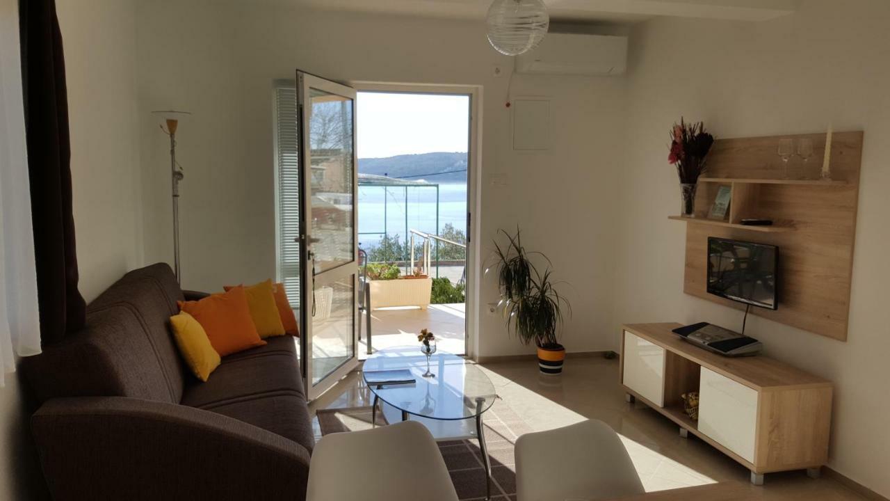 Apartments Anaivana Trogir Buitenkant foto