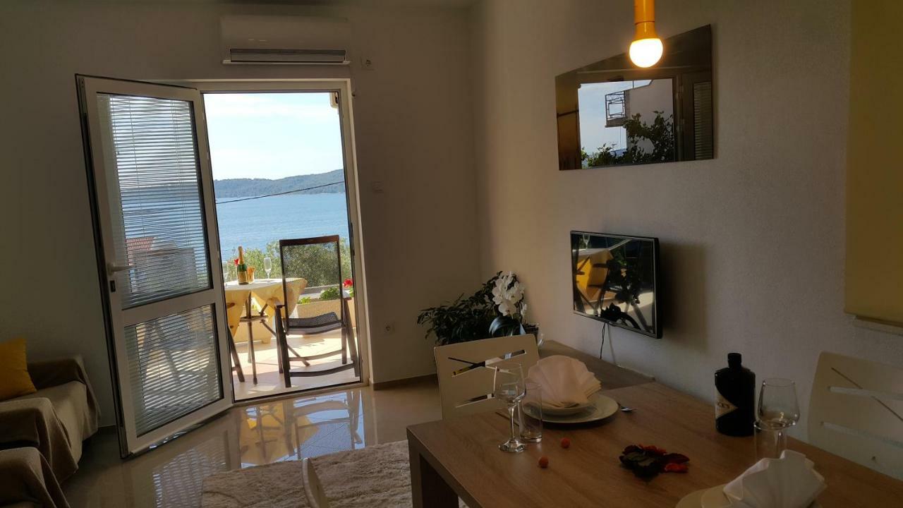 Apartments Anaivana Trogir Buitenkant foto