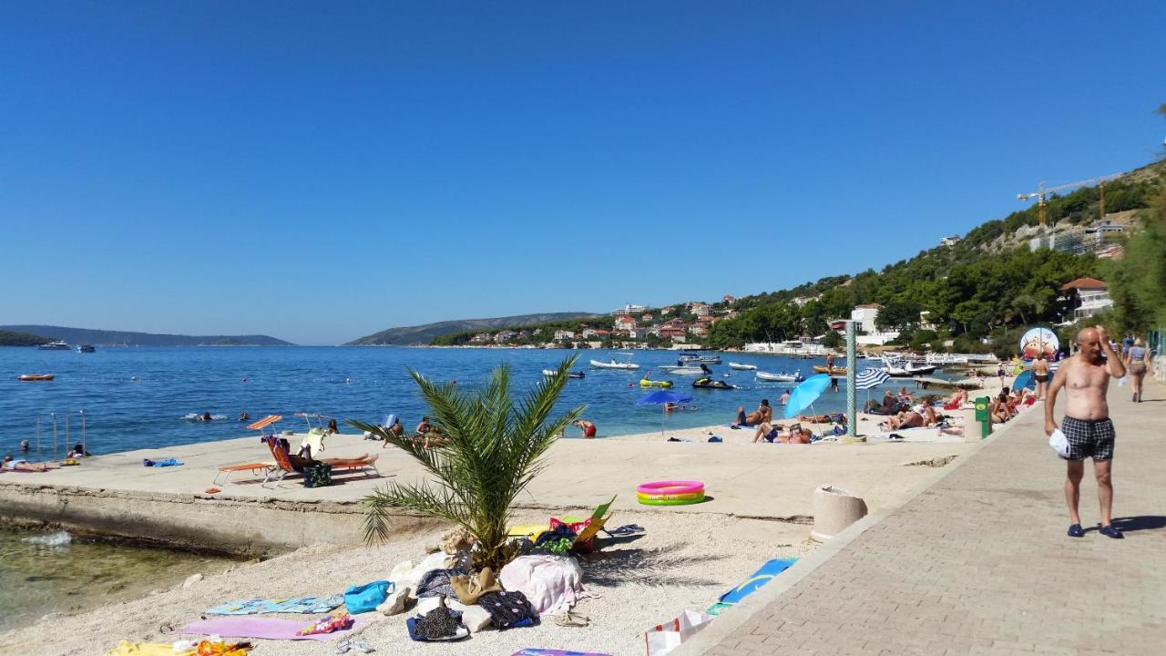 Apartments Anaivana Trogir Kamer foto